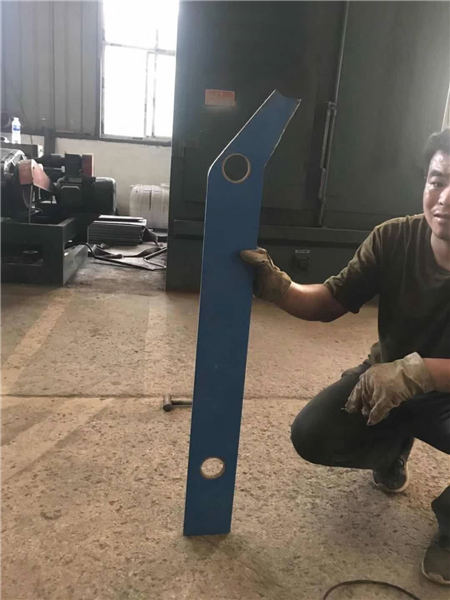 Q355D防撞护栏常年备有现货实力厂家