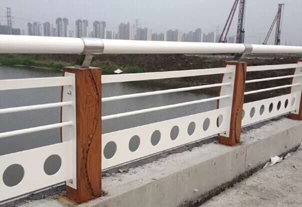 河道桥梁防护护栏生产电话一站式采购