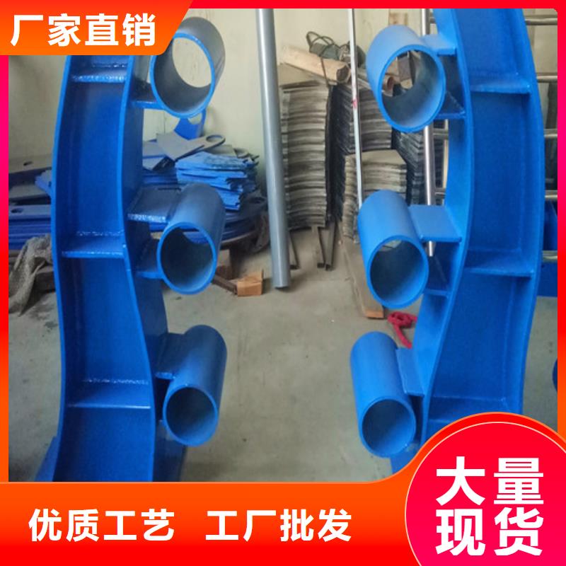 防撞护栏欢迎来电咨询！使用寿命长久