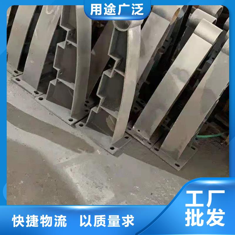 常年供应不锈钢桥梁灯光护栏栏杆-放心生产厂家