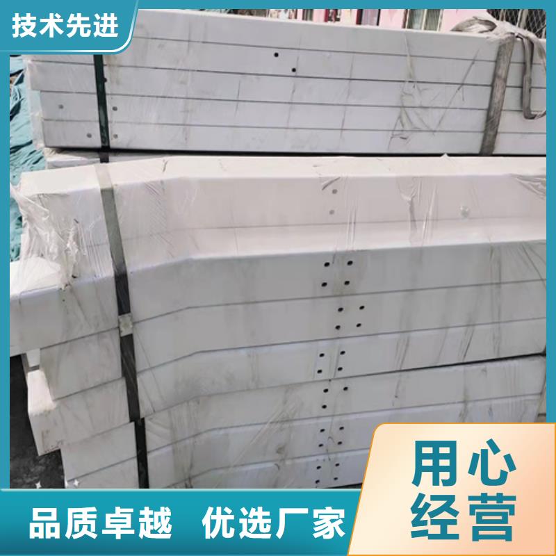桥梁防撞护栏生产厂家咨询山东宏达友源护栏有限公司保质保量可定制有保障