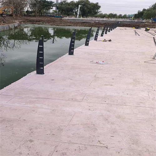 定制公路防撞护栏厂家厂家案例
