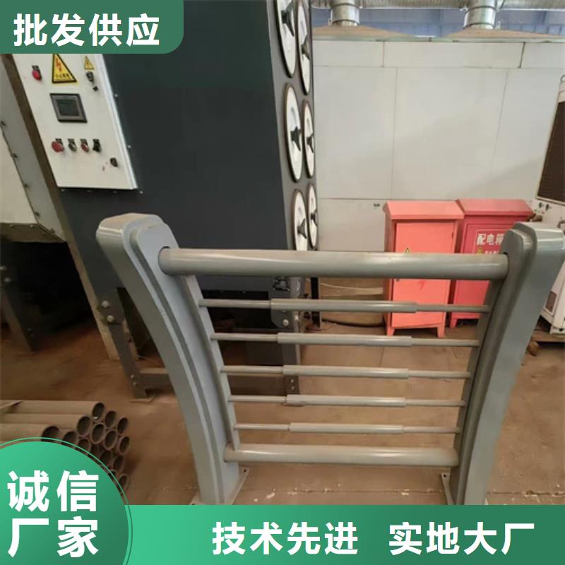 防撞护栏立柱生产厂家大量现货随时发货当地服务商