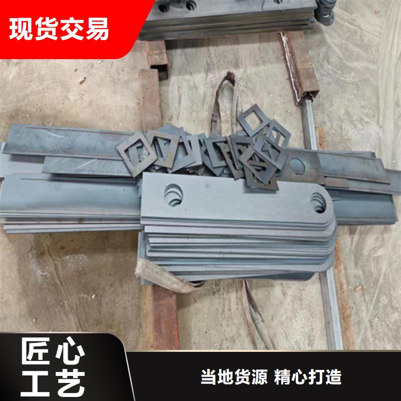 不锈钢复合管护栏厂家厂家，基地优质原料