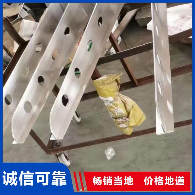 
桥梁防撞栏支持定制追求细节品质