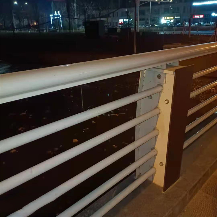桥梁护栏加工价格本地经销商
