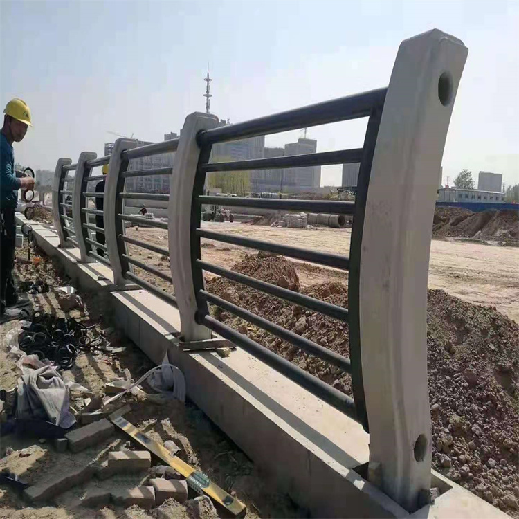 灯光河道护栏销售电话直销厂家