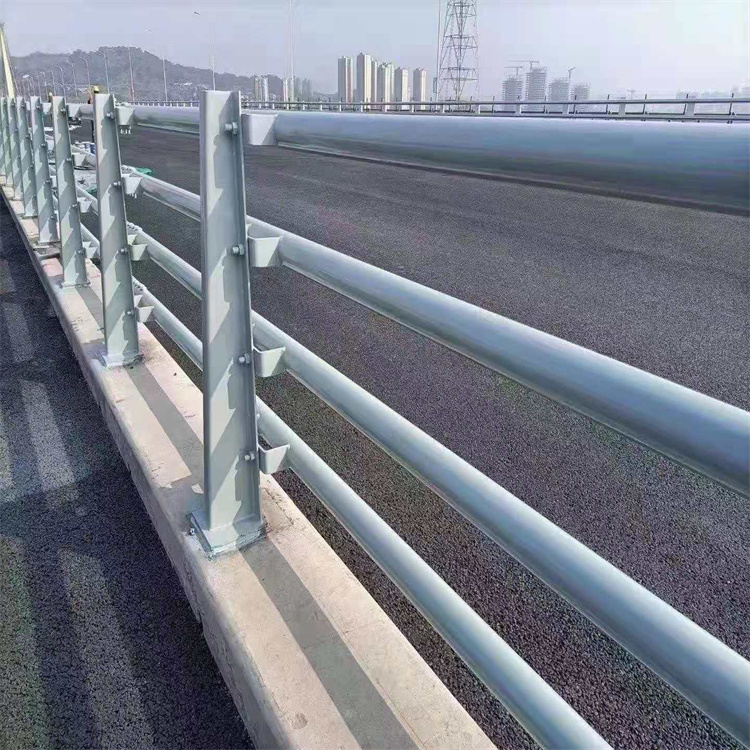 城镇桥梁防撞护栏加工价格当地货源