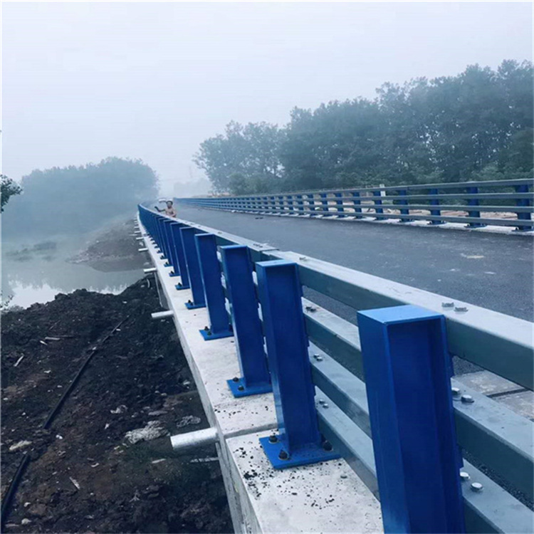 道路护栏制作公司同城供应商
