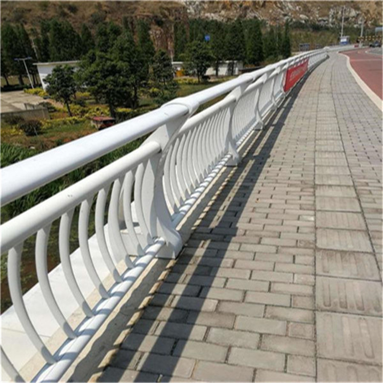 桥梁防撞护栏全常用规格型号本地生产厂家