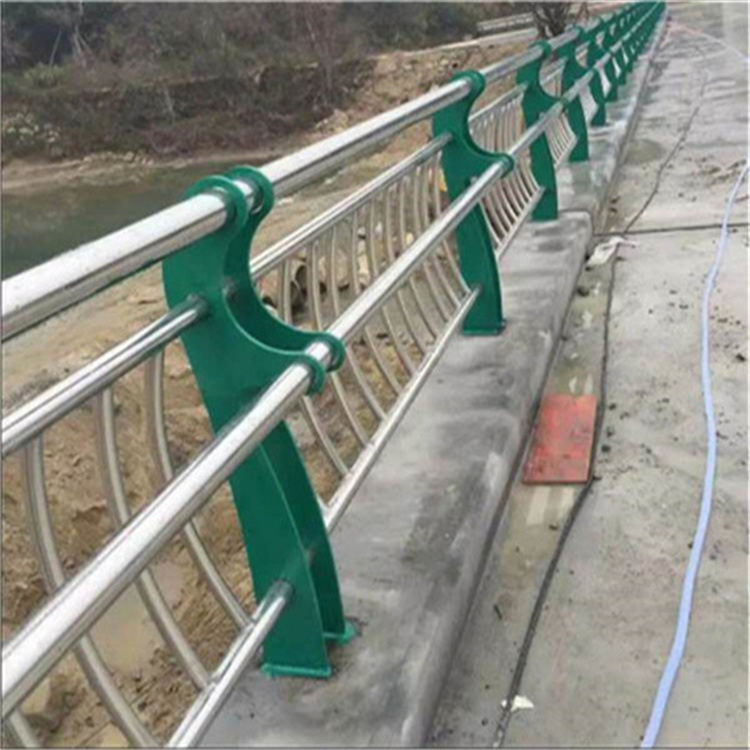 桥梁防撞护栏生产基地同城生产商