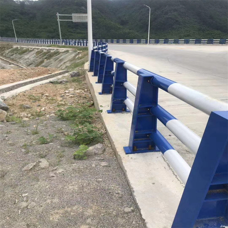 桥梁防撞护栏钢扶手怎么计费当地公司