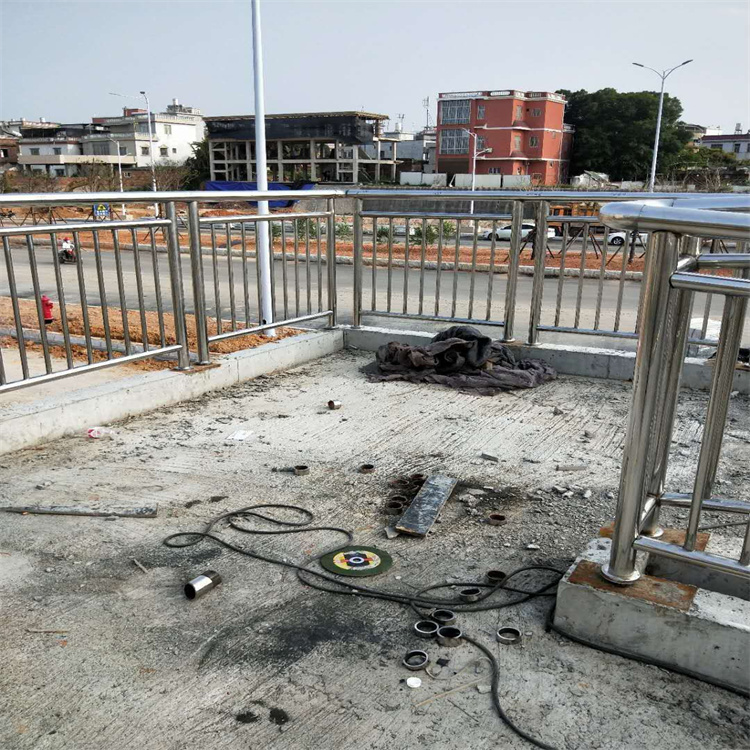 防撞道路栏杆免费测量同城供应商