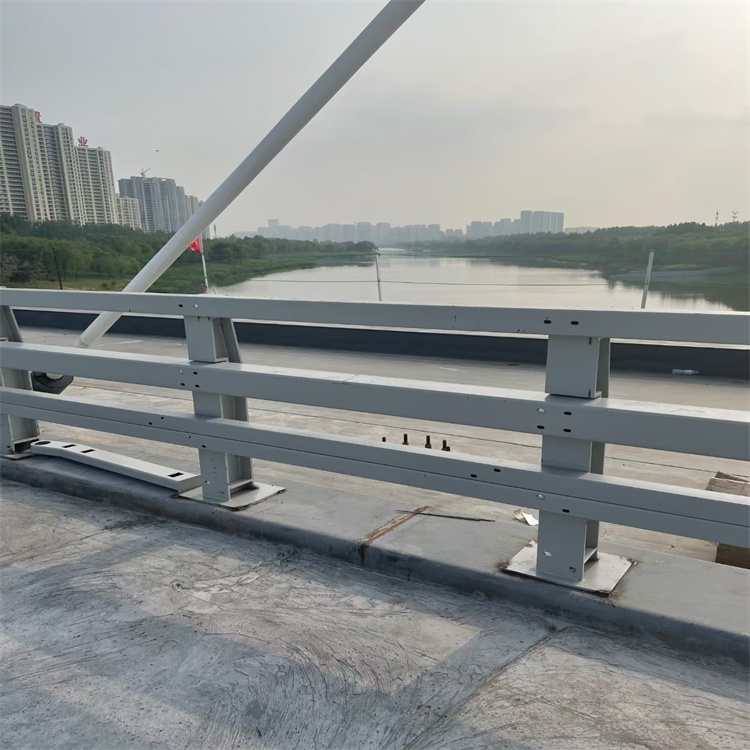 河道人行护栏高度规范价格地道