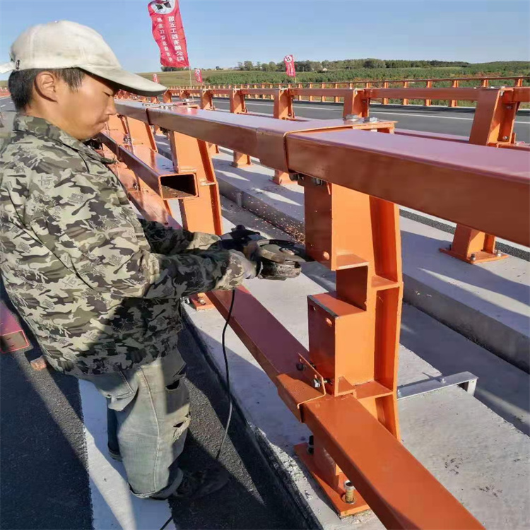 桥梁护栏防撞警示免费设计有实力有经验