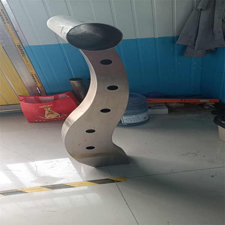 防撞路护栏高度规范当地制造商