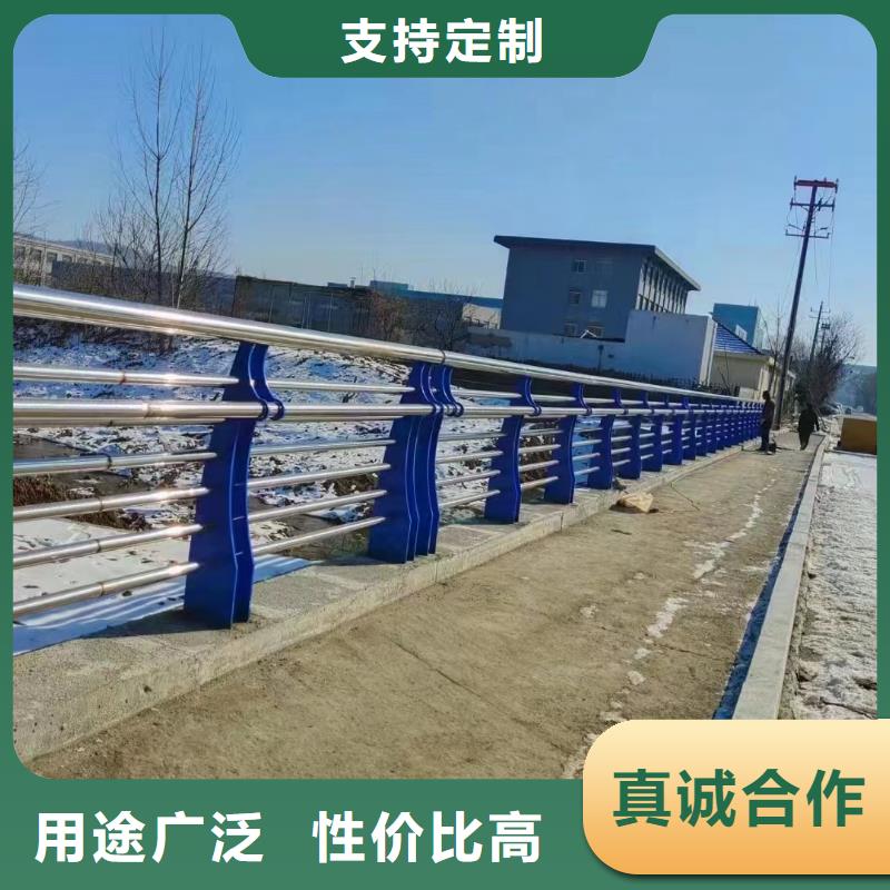 人行道栏杆找聚晟护栏制造有限公司实地大厂