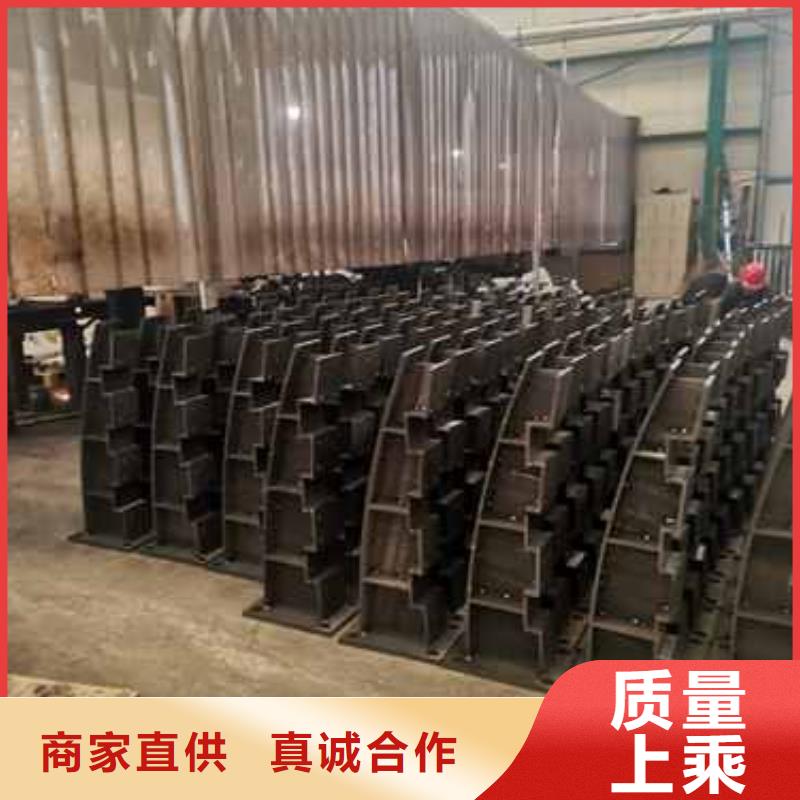 304不锈钢碳素钢复合管护栏用途当地厂家