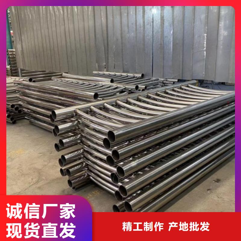 金属防撞护栏大厂家才可靠的图文介绍