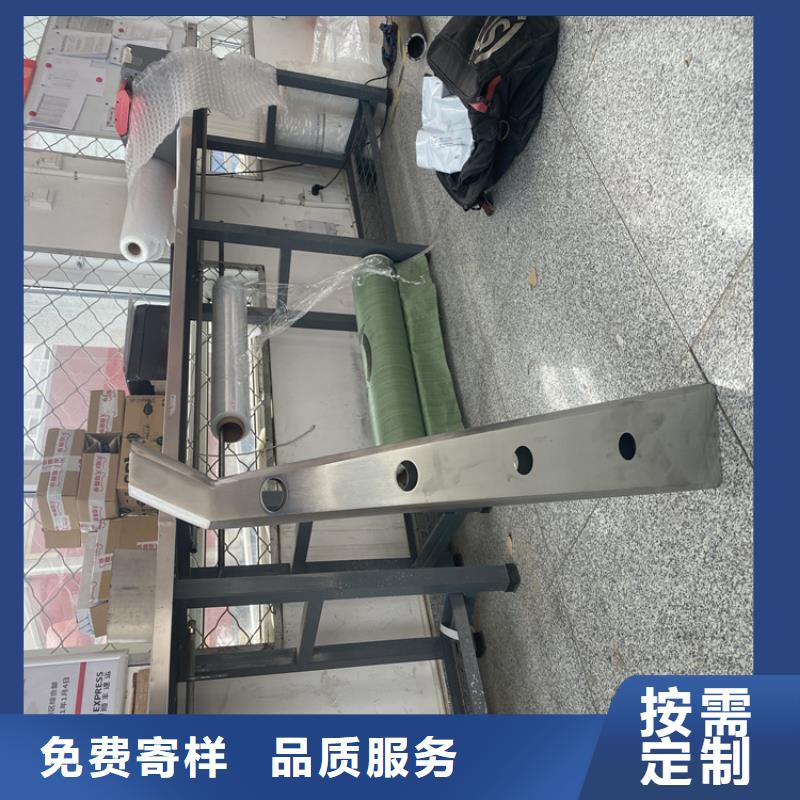 资讯：交通防撞护栏厂家厂家直销大量现货