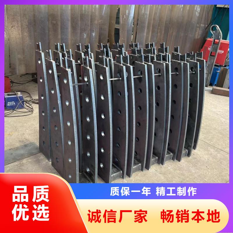 厂家热线路桥隔离护栏出货快