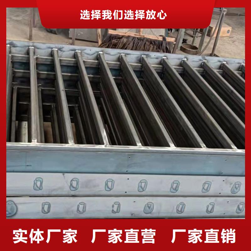 注重不锈钢防撞栏杆质量的生产厂家保质保量