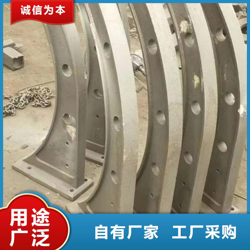 防撞铁艺仿木护栏多少钱当地货源