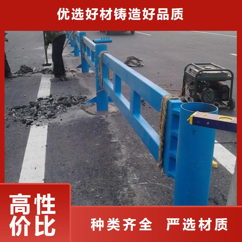 不锈钢复合管护栏热镀锌立柱质量上乘自有厂家
