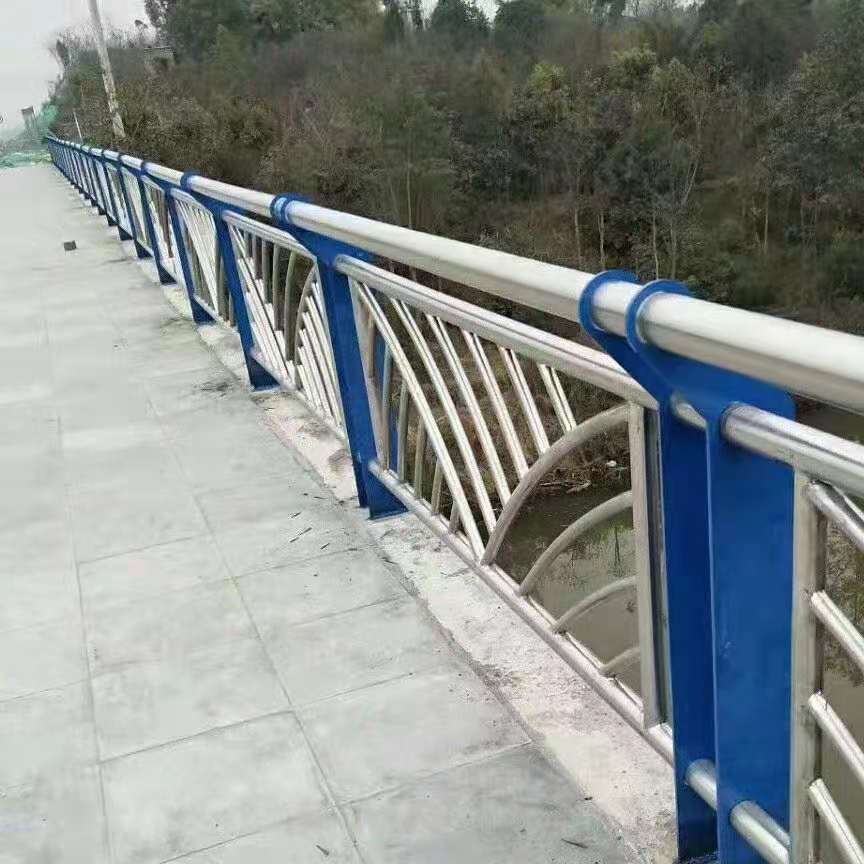 桥梁护栏多少钱种类齐全