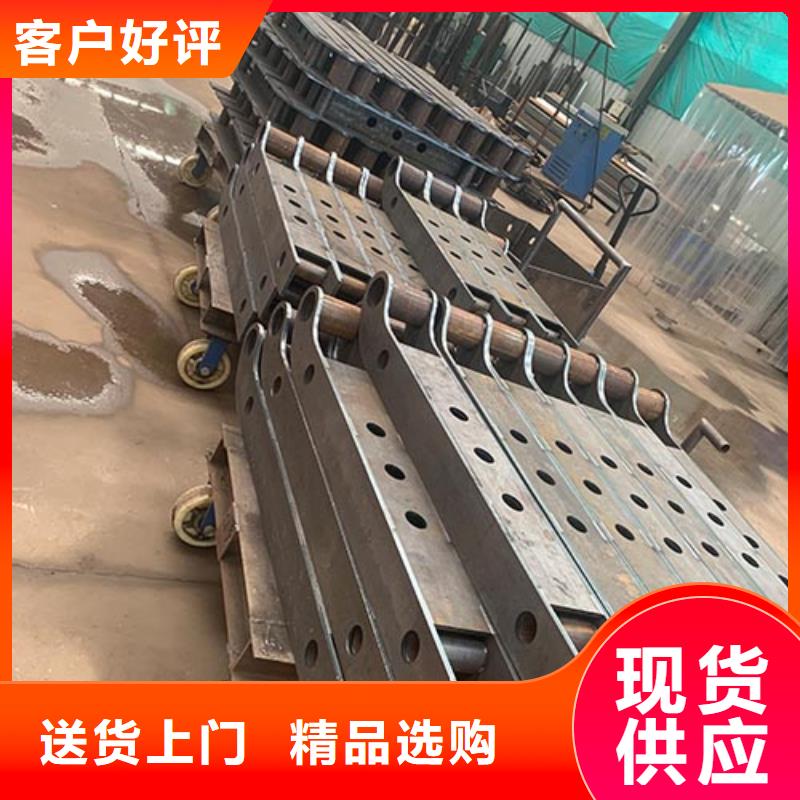 景观护栏钢背木护栏厂诚信经营信誉有保证