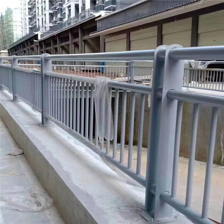 海南省万宁市铝合金桥梁护栏来图订购品质保障价格合理