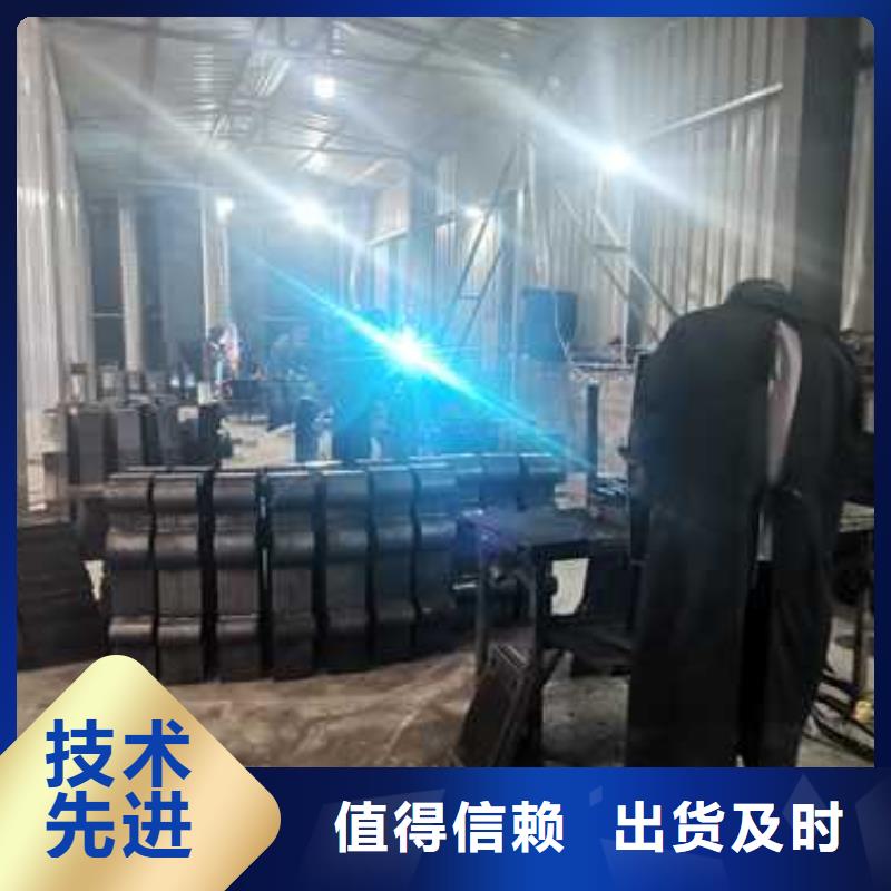 不锈钢复合管防撞护栏灯光防撞护栏客户好评按需定制真材实料