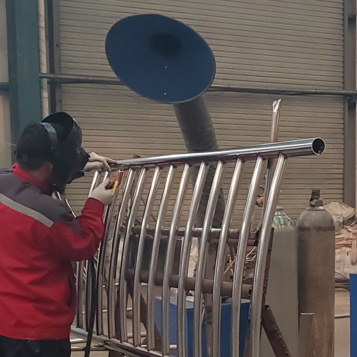护栏【高速开口栏网】全新升级品质保障