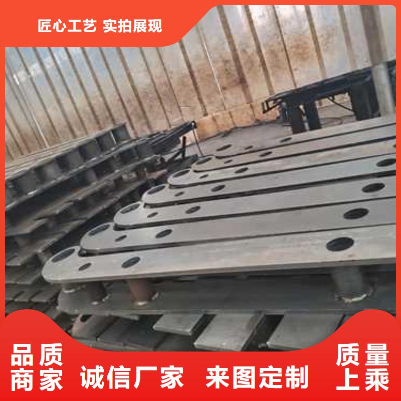 不锈钢碳素钢复合管护栏-【河道护栏厂】订制批发超产品在细节