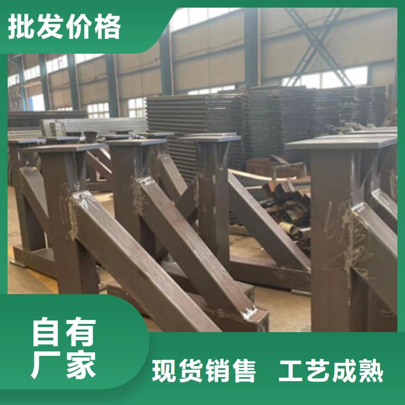 护栏市政道路防护栏使用寿命长久厂家直接面向客户