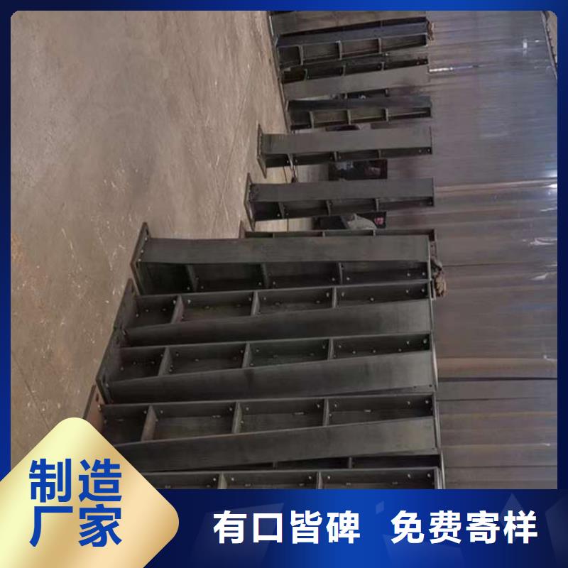 人行道护栏-交通防撞围栏实力优品追求细节品质