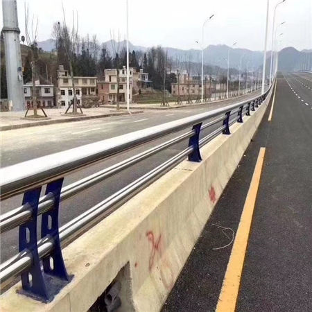 道路护栏报价厂家销售
