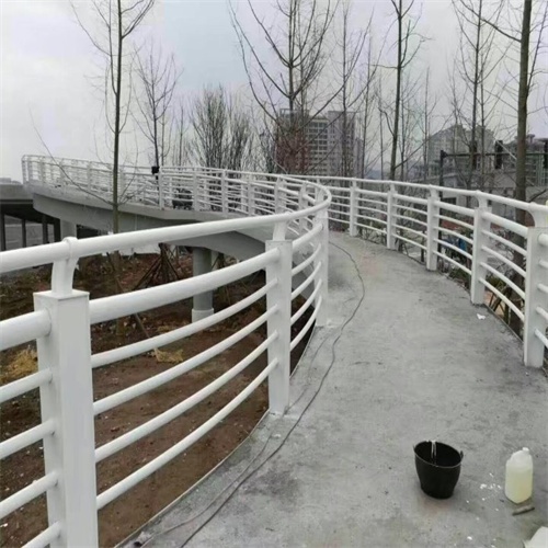桥梁机动车道护栏厂家联系方式欢迎您