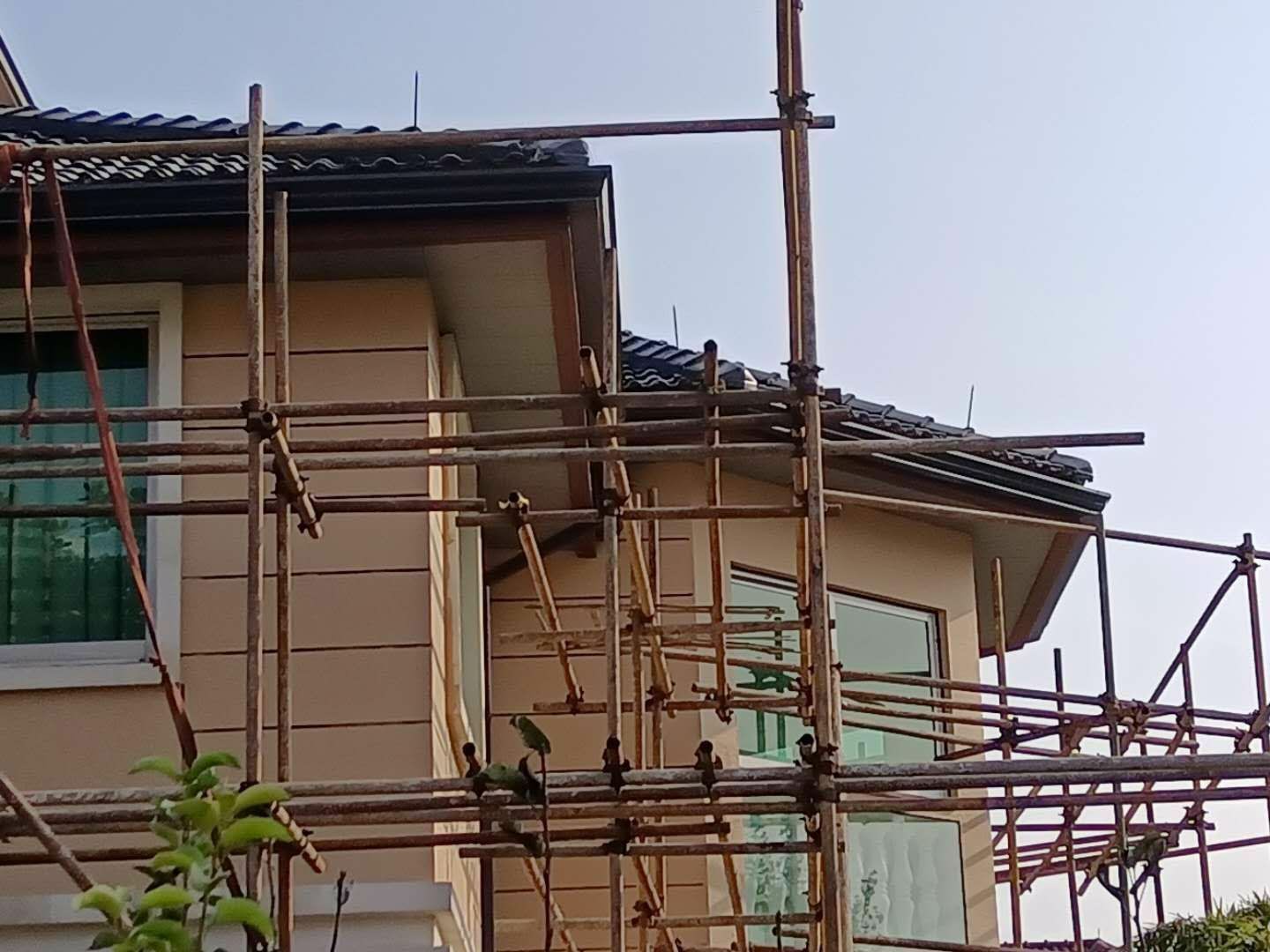 成品天沟安装