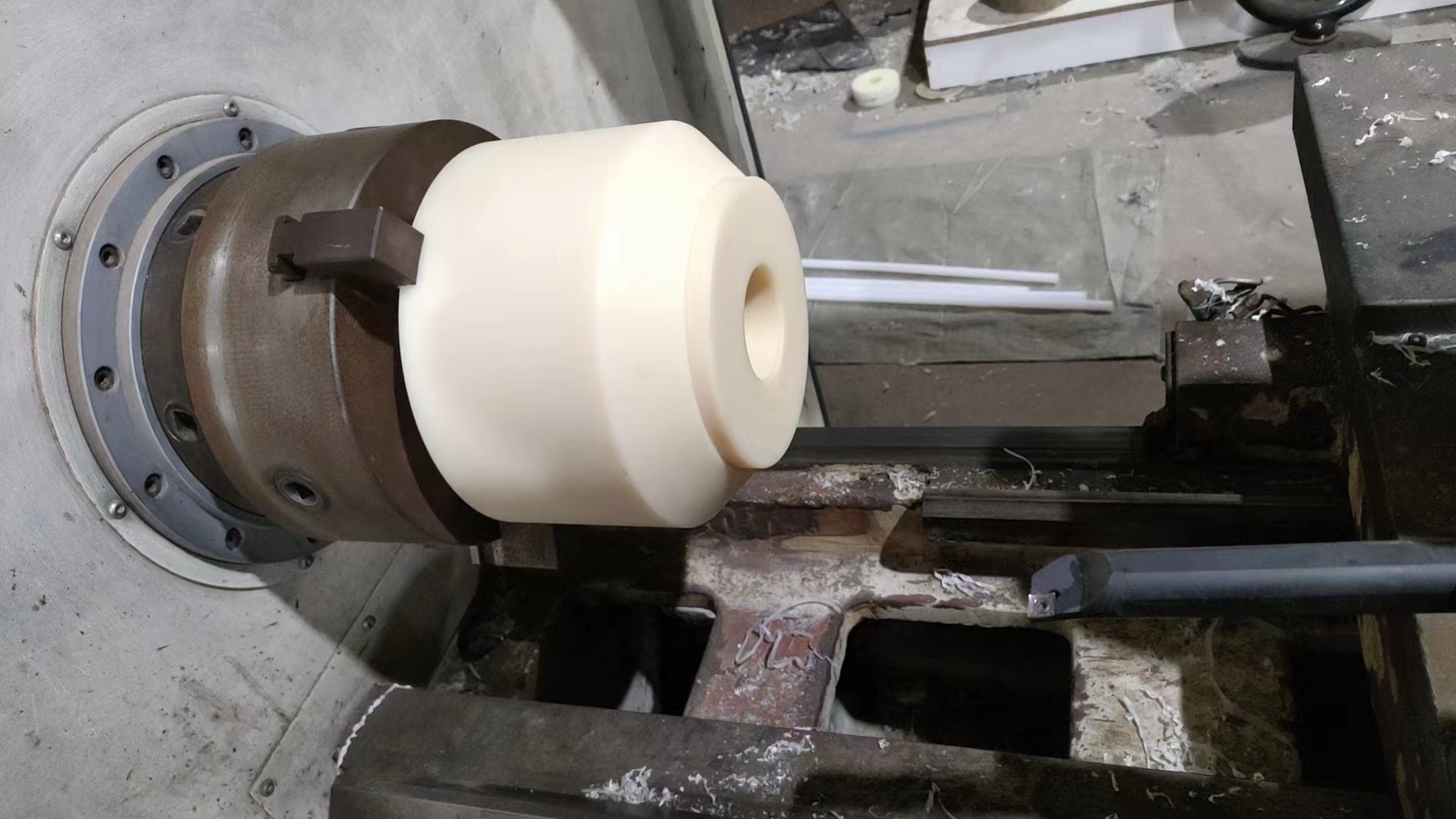 省心：耐磨损尼龙厂家以质量求生存