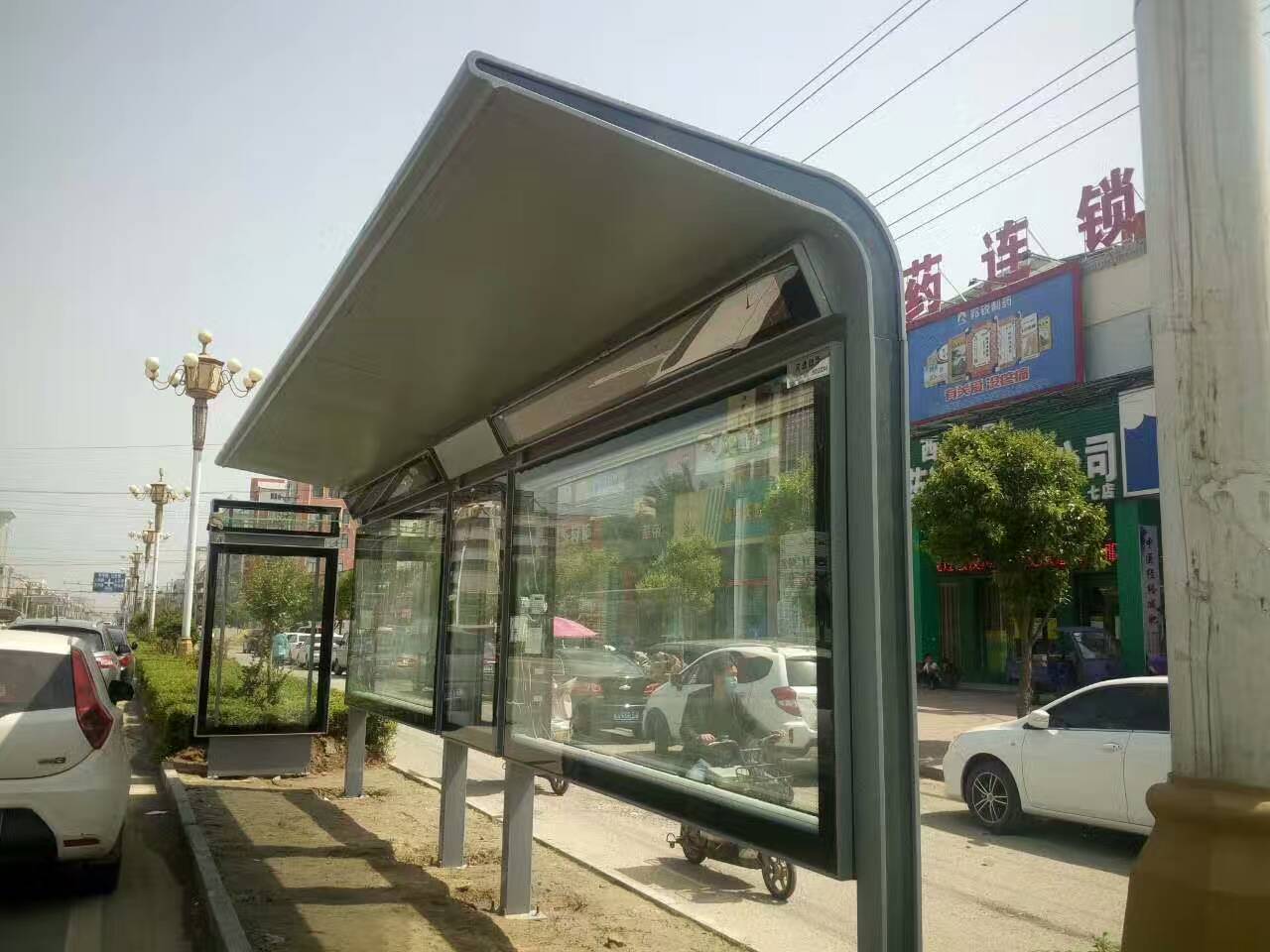 公交站台阅报栏厂家源头把关放心选购实力见证