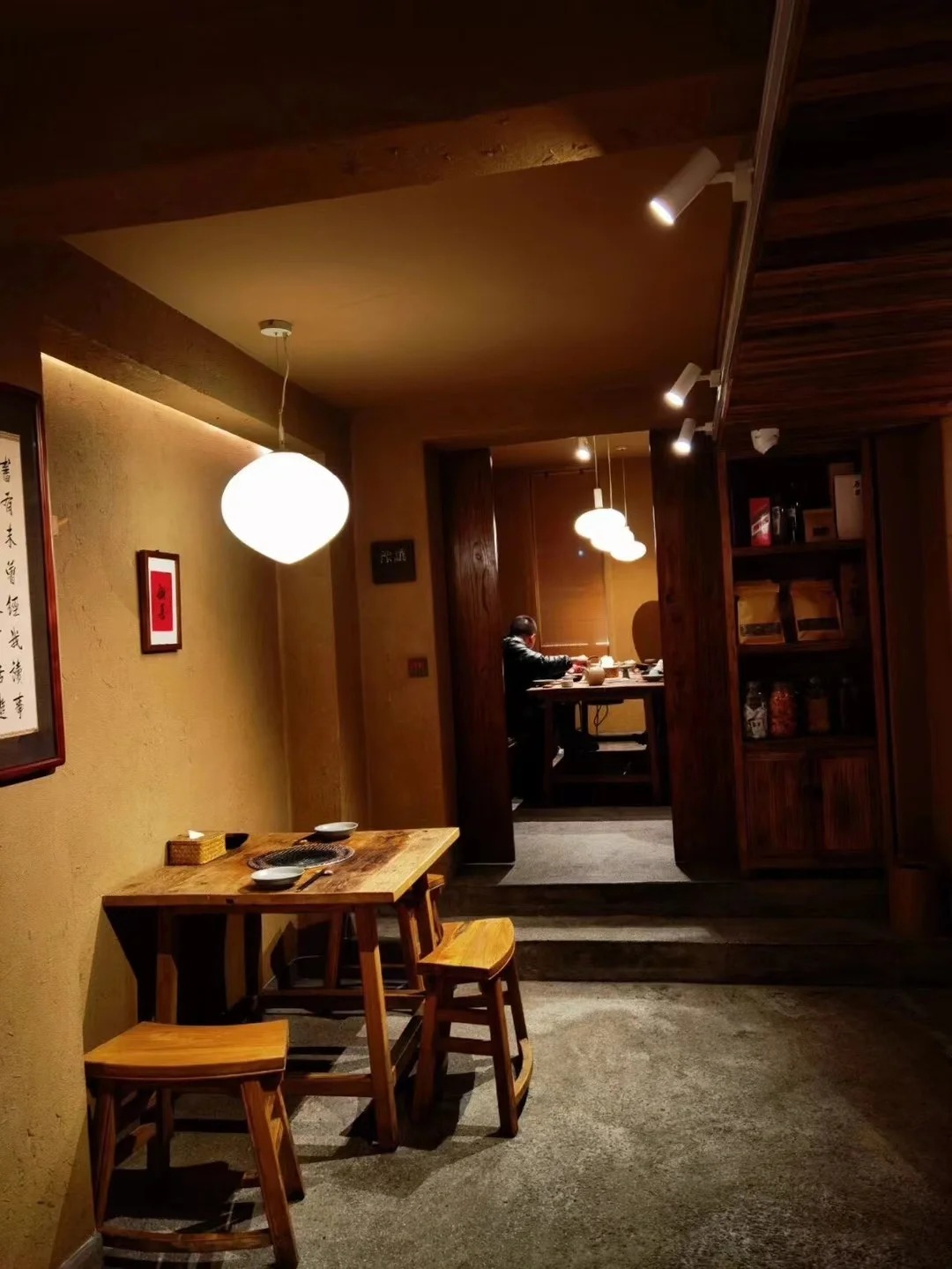 仿夯土墙稻草漆厂家批发，质优价廉，承接工程闪电发货