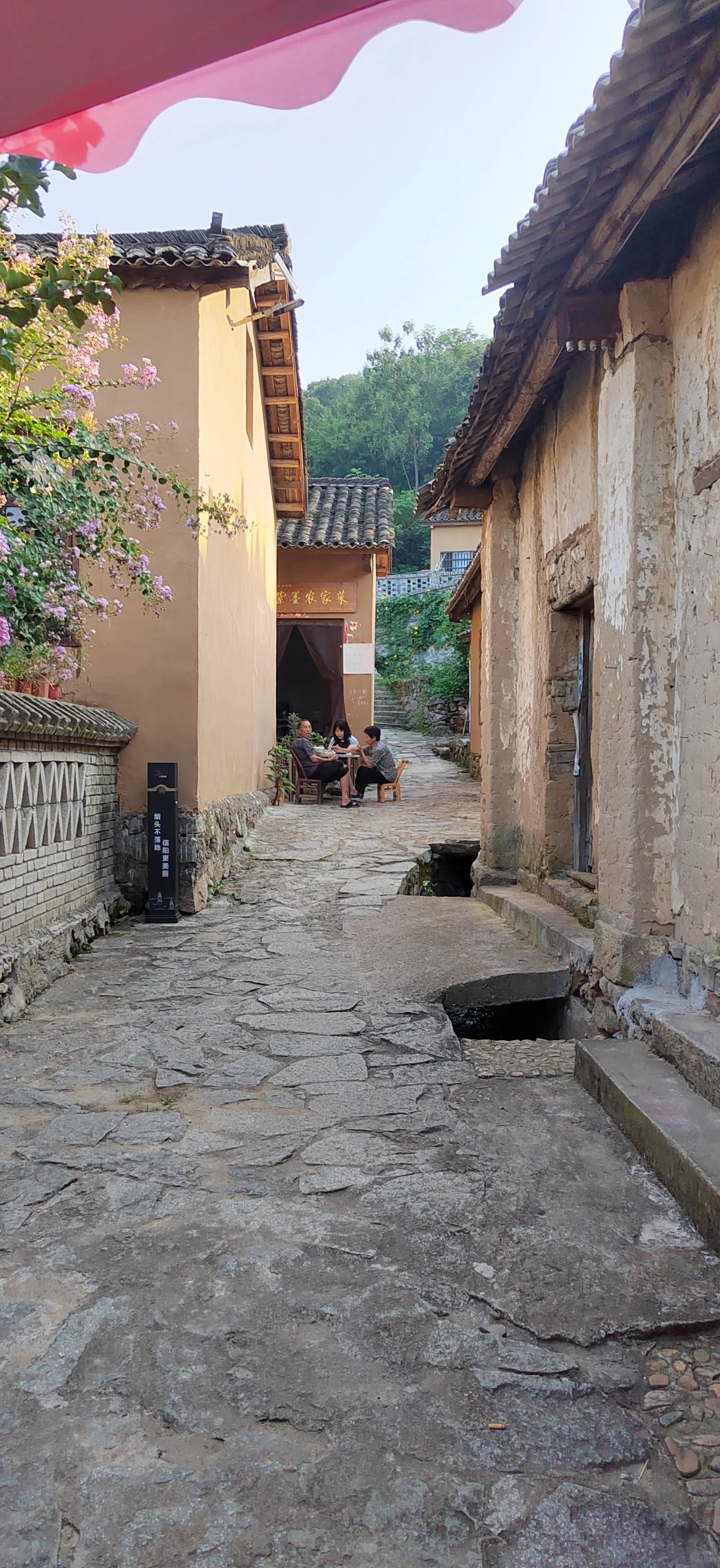仿夯土肌理漆源头厂家，拿货批发价专心专注专业