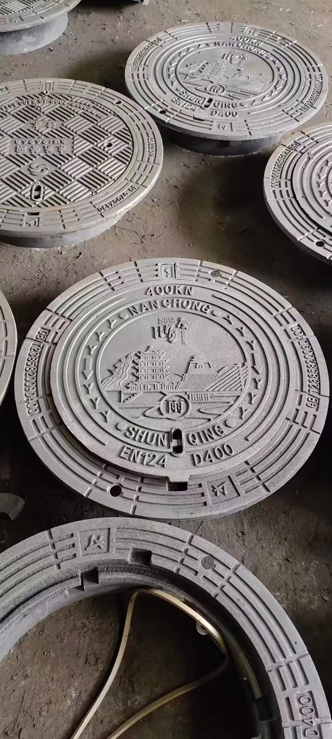 球墨铸铁井盖来图定制低价货源